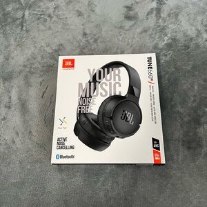 JBL Tune 660NC Black Wireless Headphones